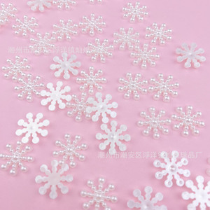 Pinza para el Cabello con Perlas y Copos de Nieve Acrílicos, Accesorios de Joyería DIY, Hechos a Mano para Bodas, Chaozhou - Product Image 3