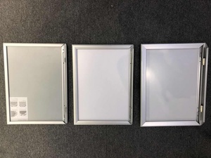 Cadre en aluminium professionnel de 25 mm avec plaque de support en PE pour une publicité haute visibilité et un support d'affiches - Product Image 6