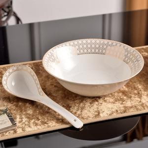 Service de table en porcelaine fine (Bone China) série D à bord doré pour mariage, assiettes et bols, idéal pour coffrets cadeaux - Product Image 5