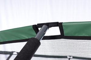 Trampoline d'extérieur Zoshine résistant aux intempéries, couleur vert foncé, avec ancrages anti-vent, structure en acier galvanisé résistant à la rouille, pour enfants. - Product Image 5