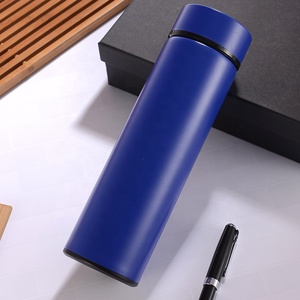 Bouteille d'eau isotherme numérique LED en acier inoxydable de 500 ml avec affichage de la température et capteur – Vente en gros - Product Image 6
