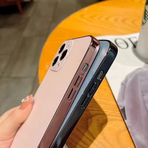 Luxury AG Glass Phone Case para iPhone 15 Pro Max Nuevo lanzamiento con protección de lente de cristal y borde galvanizado - Product Image 6