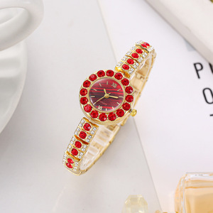 Montre pour femme, simple, élégante, rétro, sertie de diamants, haut de gamme, petite montre à quartz - Product Image 4