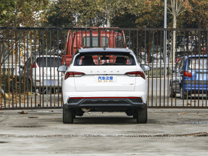 2025 in magazzino a basso prezzo Skoda Camic 5 posti SUV piccolo SUV Skoda <span class=keywords><strong>Kamiq</strong></span> <span class=keywords><strong>auto</strong></span> a combustibile fabbricate cinesi - Product Image 6