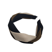 Bandeau de cerceau de cheveux rétro tricolore accessoires de cheveux en tissu tressé doux avec bandeau à la mode de conception croisée