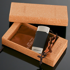 Regali aziendali ricaricabili antivento personalizzati con scatola <span class=keywords><strong>regalo</strong></span> <span class=keywords><strong>accendino</strong></span> a Gas retrò creativo - Product Image 4