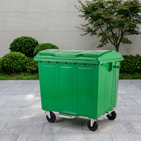 Poubelle à pédale 660L/1100L avec corps en acier galvanisé et couvercle en plastique sur 4 roulettes pour la collecte des déchets municipaux en extérieur