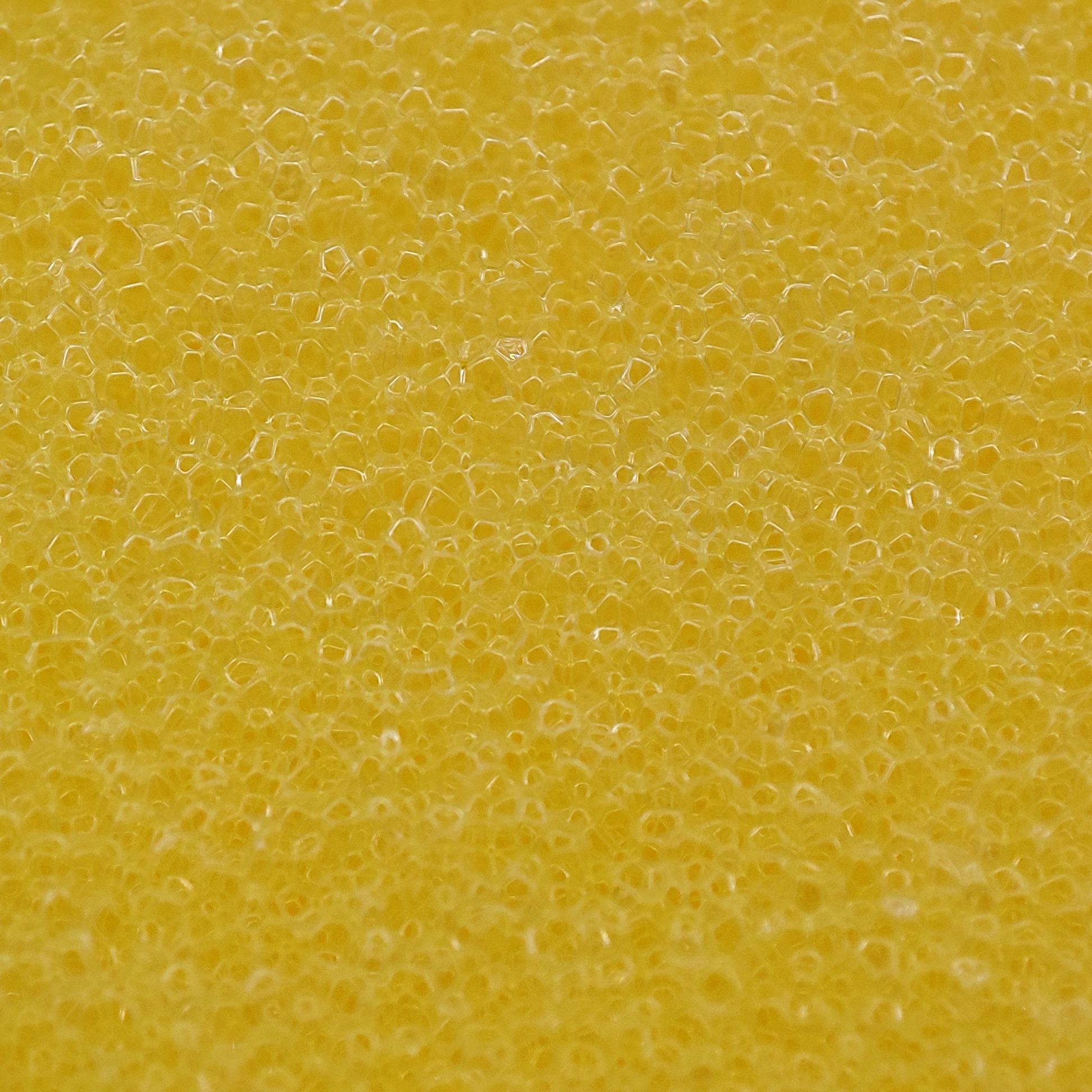 สีเหลือง