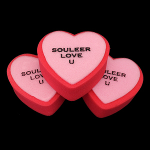 Wholesale Heart-Shaped Red Bath Sponge Exfoliating Brush Durable Portable Body Remover Factory Supply for <strong>Pet</strong> <strong>Cleaning</strong> <strong>Bathing</strong> - Product Image 2