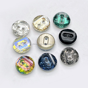 <span class=keywords><strong>12mm</strong></span> nút tinh thể màu đen với thạch 2 lỗ may quần áo thủy tinh kỹ thuật mạ - Product Image 1