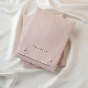 Plateau de présentation de bijoux en microfibre rose de luxe avec logo personnalisé PandaSew, organiseur de bijoux - Product Image 2