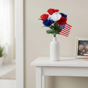 LINDOJUNI Ramo Decorativo Patriótico de Flores Artificiales Rojas, Blancas y Azules para el Día de la Independencia, Decoración de Mesa - Product Image 2