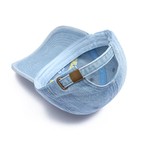 Casquette de baseball unisexe en jean noir délavé, personnalisable avec broderie de lettres et numéros de ville, style vintage, visière souple et incurvée, type Dad Hat