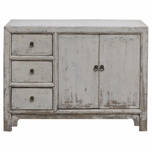 Mobili Bianchi Antichi in Stile Shabby Chic di Pechino - Product Image 1