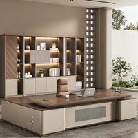 Ensemble de bureau de direction moderne et luxueux en forme de L avec armoire latérale et bibliothèque pour bureau de direction