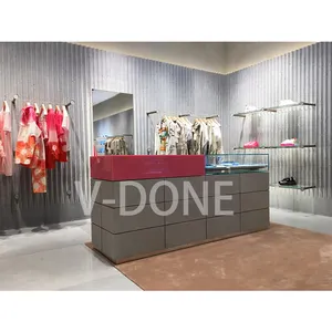 Borsa per scarpe da donna Boutique e espositore per negozio di abbigliamento espositore per oggetti di scena appendiabiti da pavimento rack speciali in acciaio inossidabile