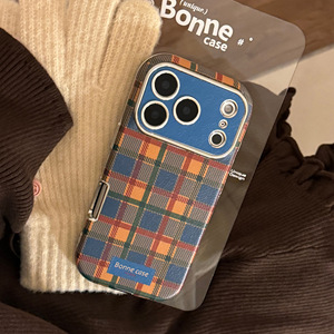 Funda de Cuero con Diseño de Cuadros Azules Británicos para iPhone 17 Pro Max, Compatible con iPhone 16/15/11/13, Cubierta Completa Suave y Plateada - Product Image 1