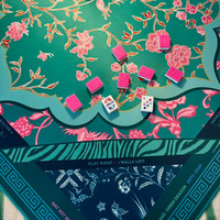 Tapis de Mahjong américain - Motif Chinoiserie Fleurs Roses et Oiseaux avec Dragons/Jokers, Instructions, Tapis de Jeu Antidérapant en Néoprène