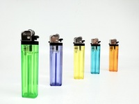 Briquet à gaz butane carré en gros, briquet à silex pour cigarettes, accessoires pour fumeurs