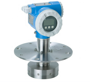 Medidor de Nivel por Radar Industrial Endress+Hauser Micropilot FMR532 para Medición de Nivel sin Contacto de Alta Precisión (+/-1mm) con Alcance de 40m - Product Image 1