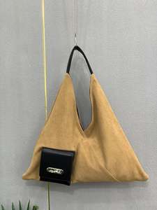 Túi đeo vai nữ kiểu Hobo da mềm cổ điển, túi đựng mỹ phẩm, túi tote rộng rãi, kiểu dáng thời trang. - Product Image 3