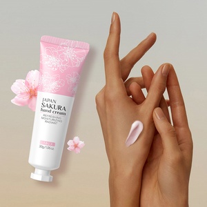 Crème pour les mains LAIKOU 30g avec vitamine C, crème hydratante pour les mains au sakura du Japon, pour une peau lisse, rafraîchissante et éclatante - Product Image 1