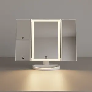 Портативное косметическое зеркало с подсветкой
