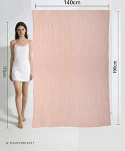 Serviette de bain pour filles en coton pur, tissée en crêpe 6 plis, anti-bactérienne, écologique, 140x190cm, douce pour la peau - Product Image 4