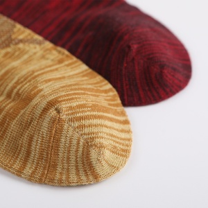 ถุงเท้าผู้ชายแบบสวม คอตตอน คลาสสิค กันลื่น สำหรับเล่นกีฬาหรือใส่ทุกวัน ราคาส่ง ปรับแต่งได้ ราคาถูก - Product Image 4