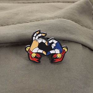 Эмалированная брошь в виде маски - Product Image 3