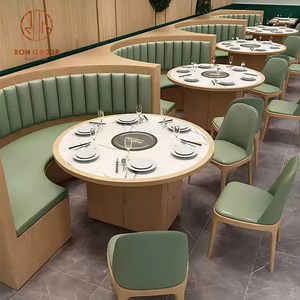 Mesas de Madera para Cafetería con Asientos de Sofá de Cuero Verde y Respaldo con Patrón de Líneas Verticales para Restaurante - Product Image 3
