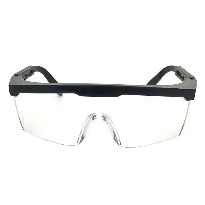 Les lunettes de sécurité protègent les yeux des liquides et des débris volants, idéales pour l'intérieur ou lors de déplacements entre des conditions d'éclairage