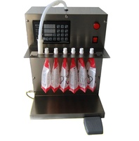 Machine de remplissage de liquides, pour le lait de soja, et le jus, avec pochette à bec, 4 buses