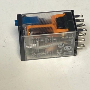 Relé de Potencia Miniatura Enchufable Harmony Electromecánico 6A 4CO con LED, Montaje Estándar Original de Fábrica, 24V DC RXM4AB2BD - Product Image 2