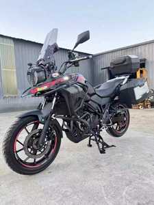 Motocicleta de Turismo de Aventura <span class=keywords><strong>Suzuki</strong></span> <span class=keywords><strong>DL250</strong></span> <span class=keywords><strong>V</strong></span>-<span class=keywords><strong>Strom</strong></span> 250cc, Bicilíndrica en Paralelo, Refrigerada por Líquido, con ABS - Product Image 3