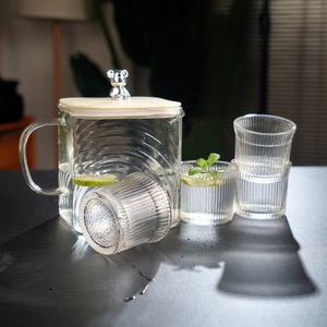 Juego de tetera de vidrio transparente elegante Jarras de vidrio resistentes al calor de 5 piezas de alta calidad - Product Image 3