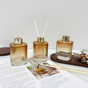 Diffusore di Fragranza <span class=keywords><strong>per</strong></span> la Casa 100ML in Elegante Bottiglia di Vetro, Profumo Personalizzato, Diffusore di Oli Essenziali con <span class=keywords><strong>Bastoncini</strong></span> in Rattan - Product Image 2