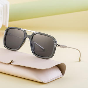 Lunettes de soleil rétro à monture carrée pour hommes, Protection UV400, lentille en PC, couleur blanc cendré, lunettes de soleil pour la conduite, lunettes de soleil de voyage à la mode - Product Image 4