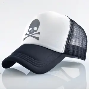 Cute Custom ricamo cappelli da camionista di alta qualità ricamato Skull Logo Mesh Snapback Gorras cappello da camionista in schiuma a 5 pannelli