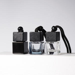 Lege flesje vierkant houten deksel hangend 8 ml gradiënt zwart blauw transparant parfum glazen auto luchtverfrisser diffuser fles met ventilatieklem - Product Image 2