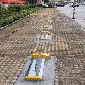 Tùy chỉnh không dây năng lượng mặt trời thông minh khóa bãi đậu xe nắp khóa thiết bị điều khiển từ xa không gian đậu xe khóa - Product Image 6