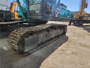 Excavadora de minería Kobelco japonesa usada de 35 toneladas, peso operativo de 35 toneladas, bomba de engranajes Isuzu, accesorios instalables, precio barato - Product Image 6