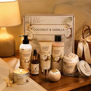 Coffret Cadeau Bain aux Herbes Coco & Vanille avec 100ml de Produits de Soin Variés Revitalisants pour la Peau - Product Image 4