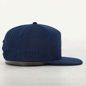 Gorra de Béisbol Personalizada de 5 Paneles con Logotipo Bordado, Azul Marino, Unisex, Estilo Hip Hop, Ajustable, con Cierre a Presión, Impermeable, con Orificios Cortados con Láser - Product Image 4
