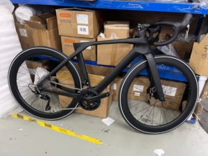 2026 新款 700c 全碳纤维公路自行车 T10pro -2rd Rs-24s Hydr 碳纤维轮组 24 速成人城市自行车（Twitter 风格） - Product Image 6