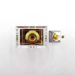 Botella de aceite esencial de Perfume de cristal K9 cuadrada, elegante, de lujo, para <span class=keywords><strong>aniversario</strong></span> de boda, 3ml, 6ml, 12ml - Product Image 5