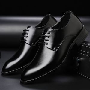 Chaussures en cuir PU légères et respirantes, antidérapantes, de couleur unie, à lacets carrés, décontractées et professionnelles, grande taille, de haute qualité pour le dropshipping - Product Image 3