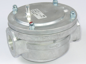 Filtro de Gas Kromschroeder GFK25R40-6 con Manómetros en Ambos Extremos de Entrada y Salida en Hochode, Alemania - Product Image 3