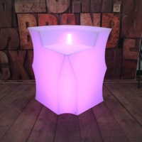 Table lumineuse LED télécommandée au design moderne pour discothèques – Meuble rotomoulé en provenance de Chine, idéal pour la maison, le salon, le parc – Vente chaude