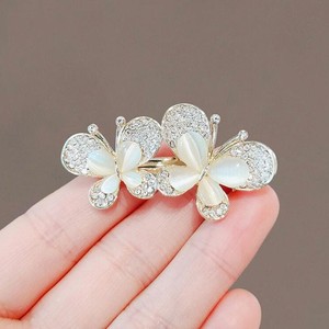 Broche Feuille Créative Rétro Tendance en Strass et Perles, Plaqué Or, Alliage, pour Mariage, Fiançailles, Fête, Unisexe, Polyvalente, Vente Chaude - Product Image 3